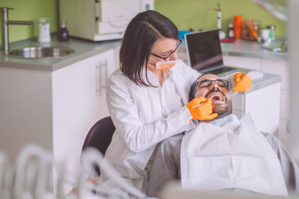 Best Urgent Tooth Repair  in Westland, MI